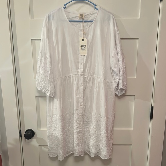 Matilda Jane Dresses & Skirts - NWT Matilda Jane Good Hart white eyelet dress